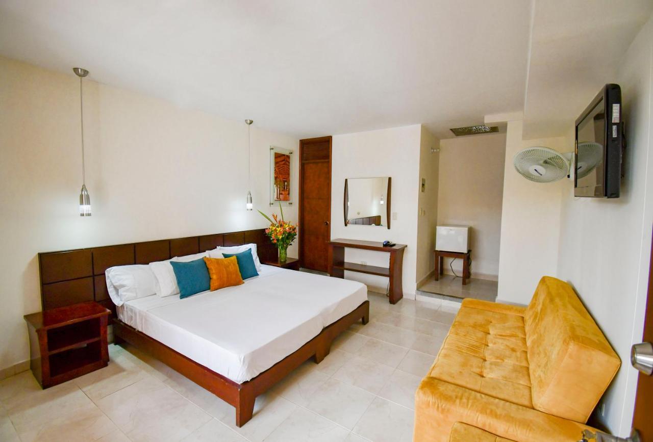 Hotel Monarca Armenia Εξωτερικό φωτογραφία