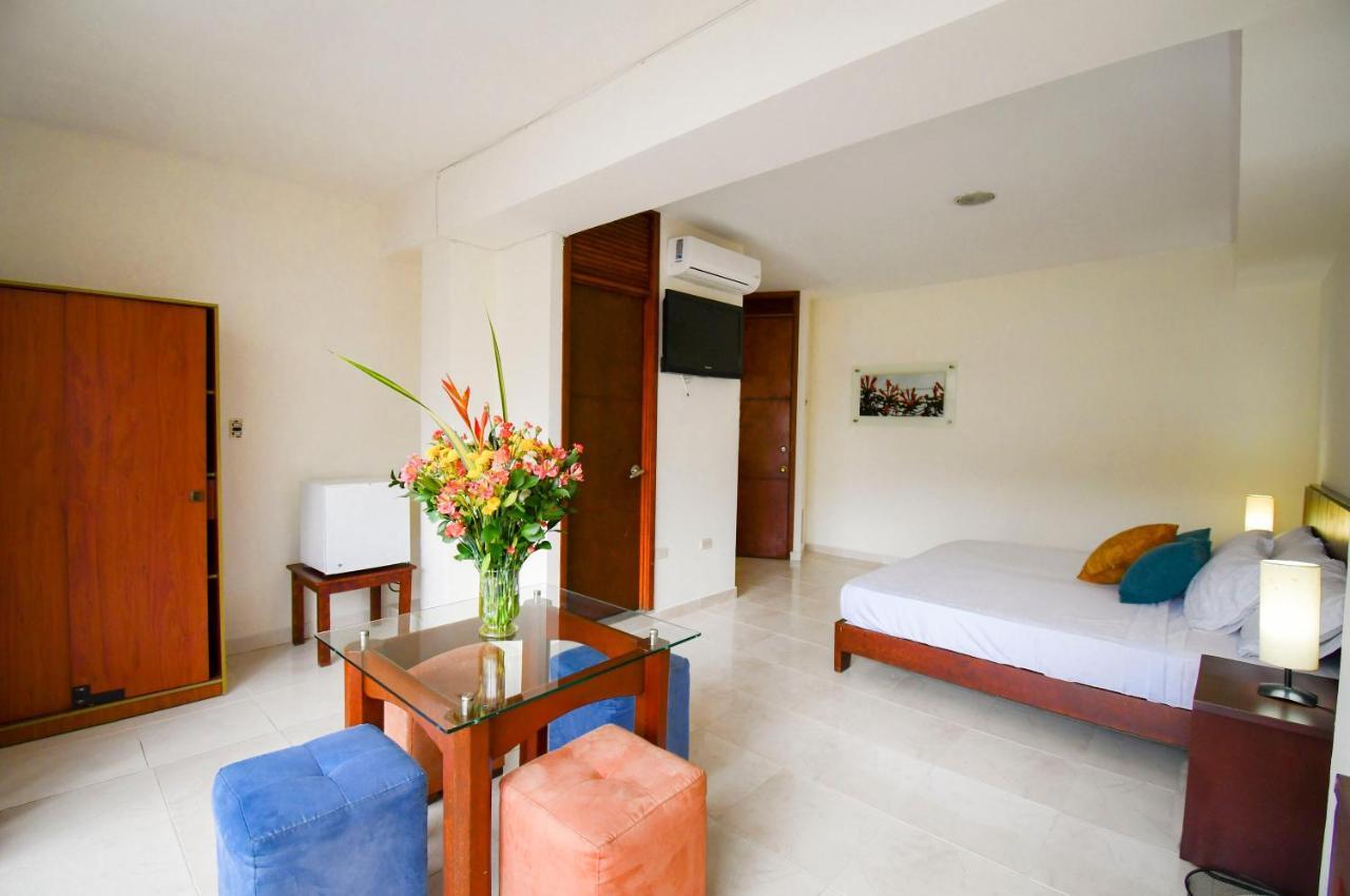 Hotel Monarca Armenia Εξωτερικό φωτογραφία