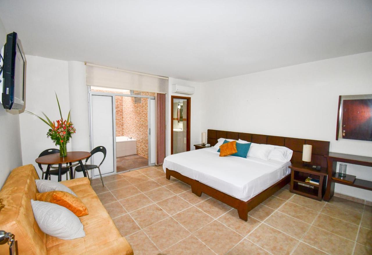 Hotel Monarca Armenia Εξωτερικό φωτογραφία