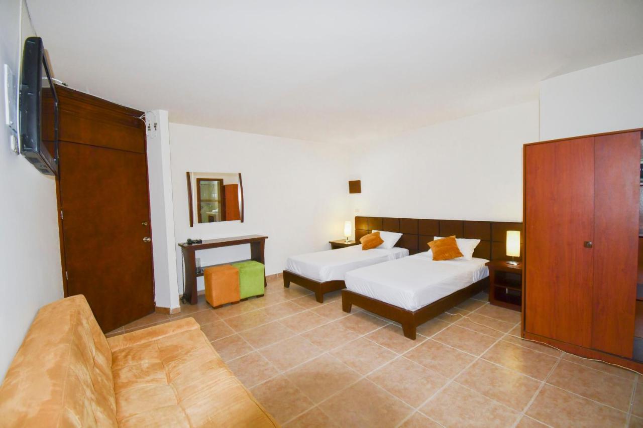 Hotel Monarca Armenia Εξωτερικό φωτογραφία
