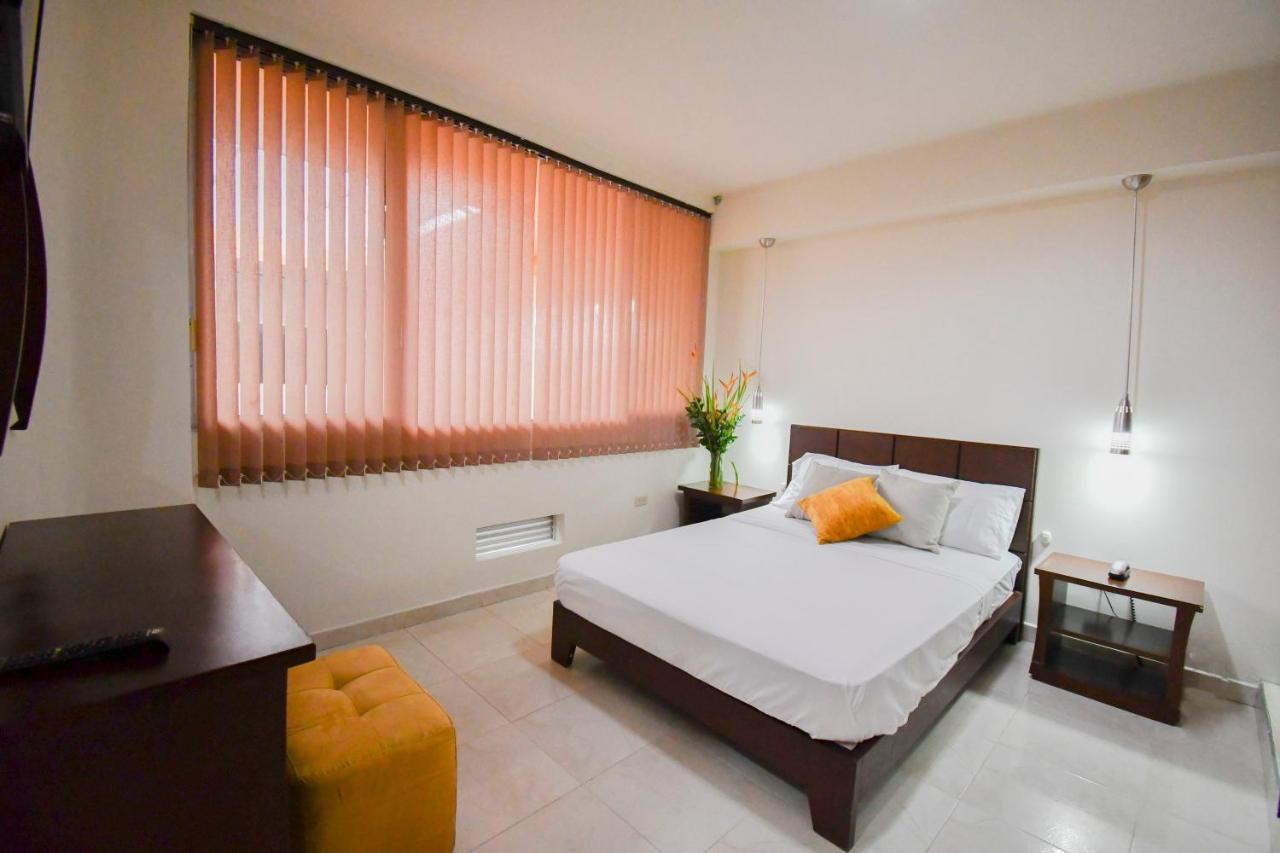 Hotel Monarca Armenia Εξωτερικό φωτογραφία