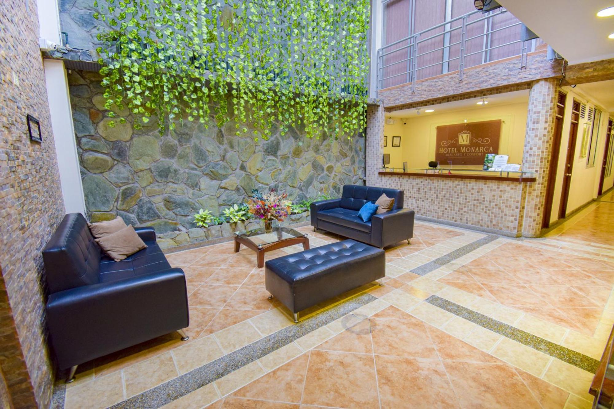 Hotel Monarca Armenia Εξωτερικό φωτογραφία