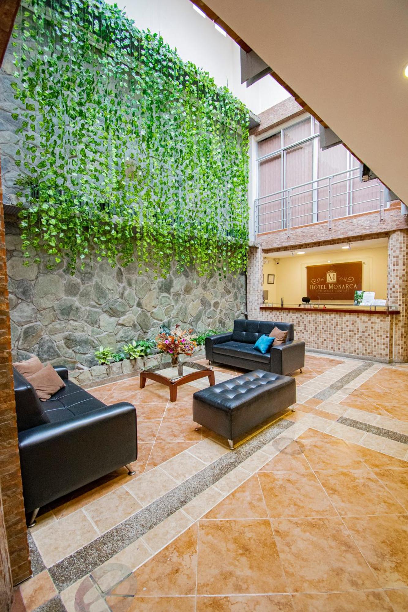 Hotel Monarca Armenia Εξωτερικό φωτογραφία