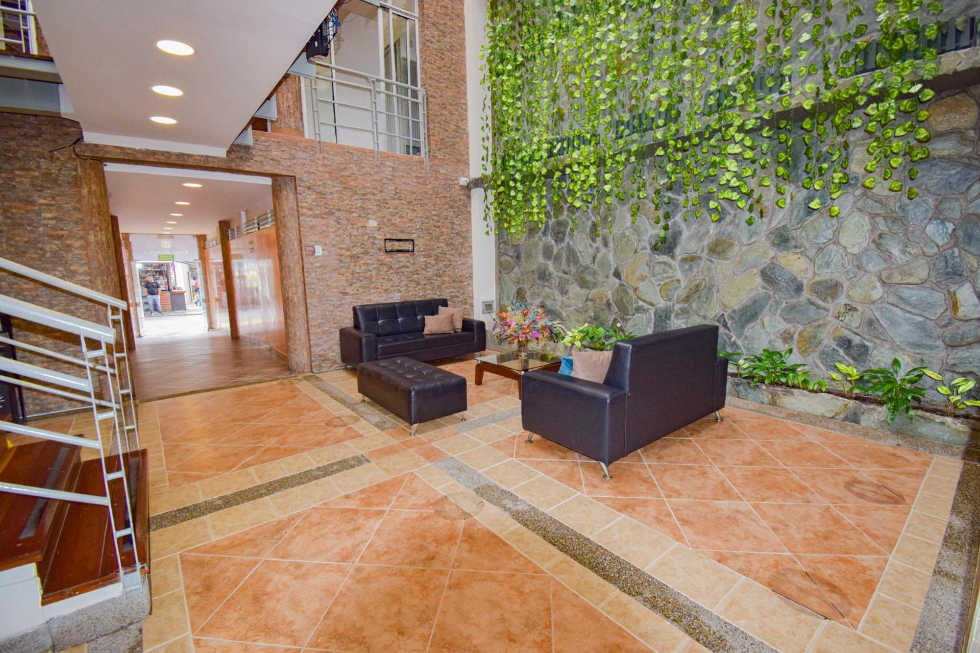 Hotel Monarca Armenia Εξωτερικό φωτογραφία
